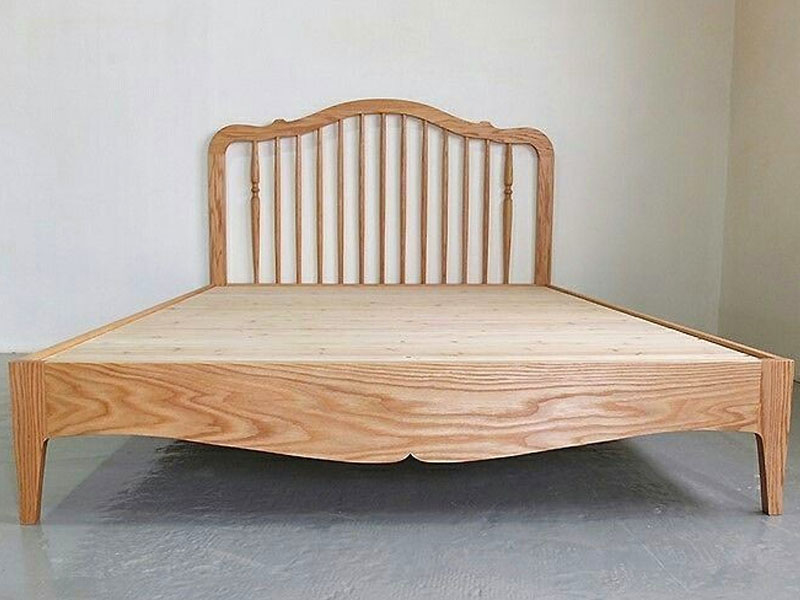 Mẫu giường gỗ đẹp G0039